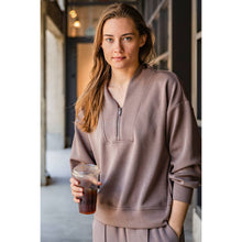 Load image into Gallery viewer, SCUBA LUXE HALF ZIP JACKET