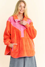 Load image into Gallery viewer, HALF HIDDEN ZIPPER FAUX FUR PULLOVER JACKET
