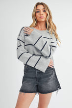 Load image into Gallery viewer, Sweater:Heather Gray/Navy
