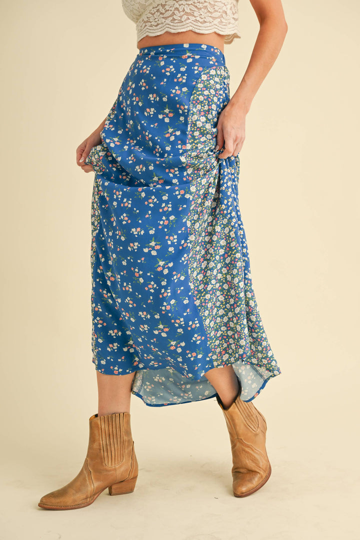 Melanie Skirt: Black Floral