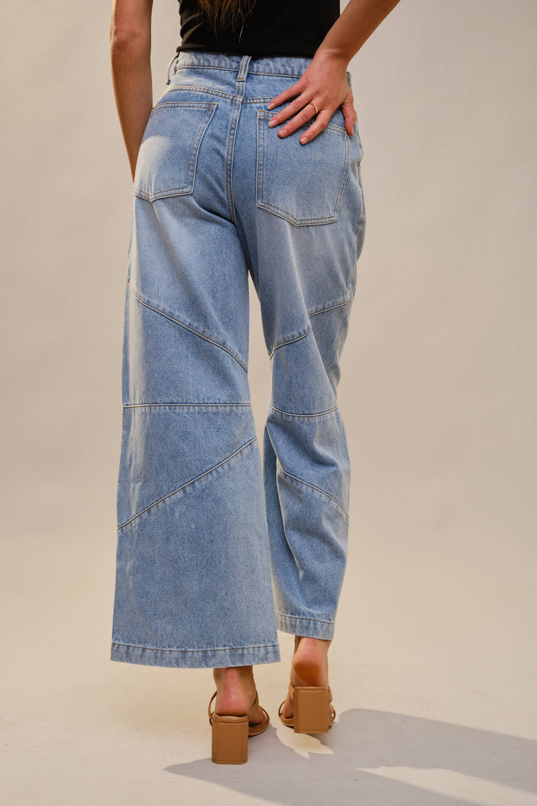Medium Wash Baggy Wide Leg Jeans