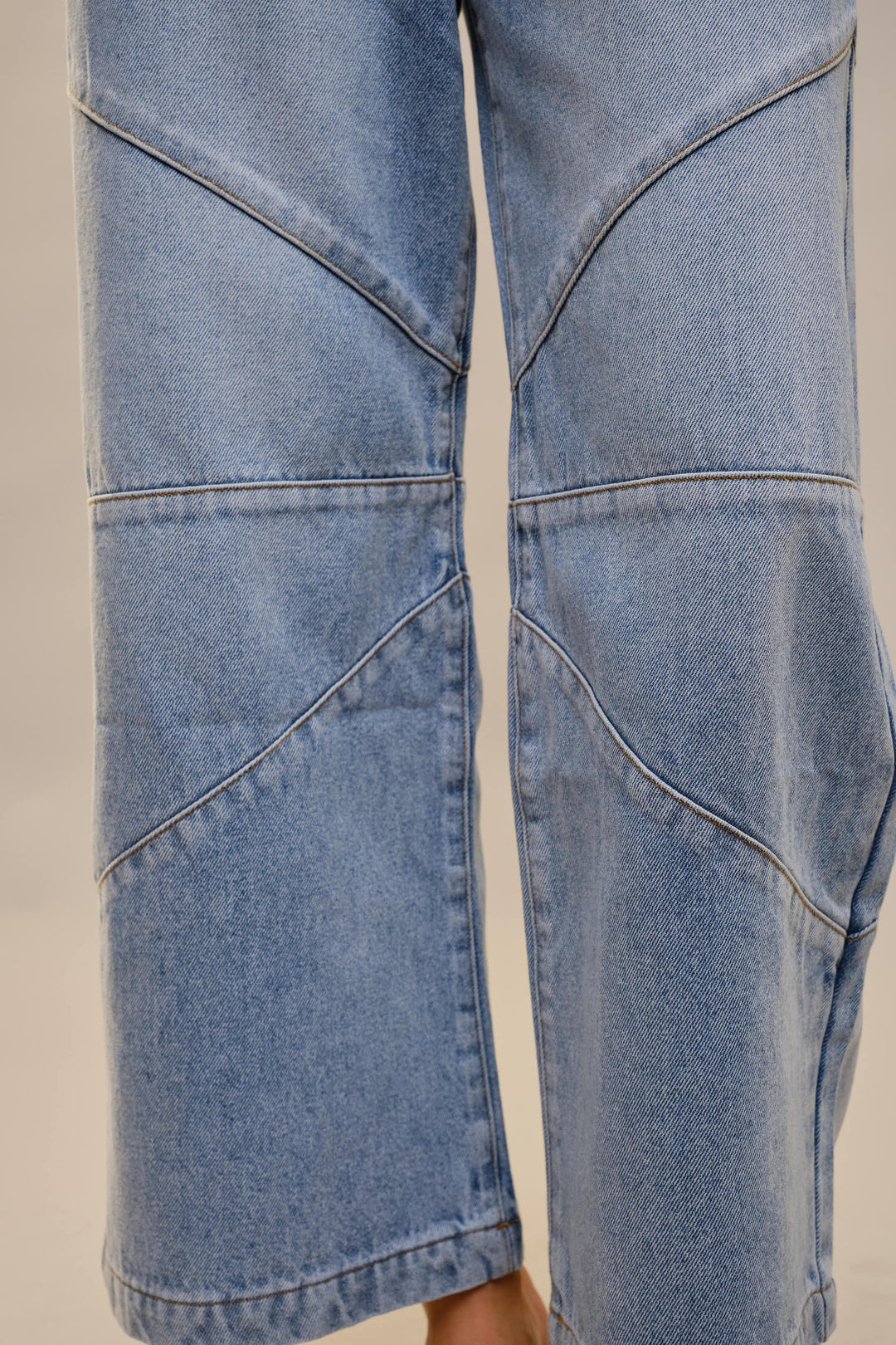 Medium Wash Baggy Wide Leg Jeans