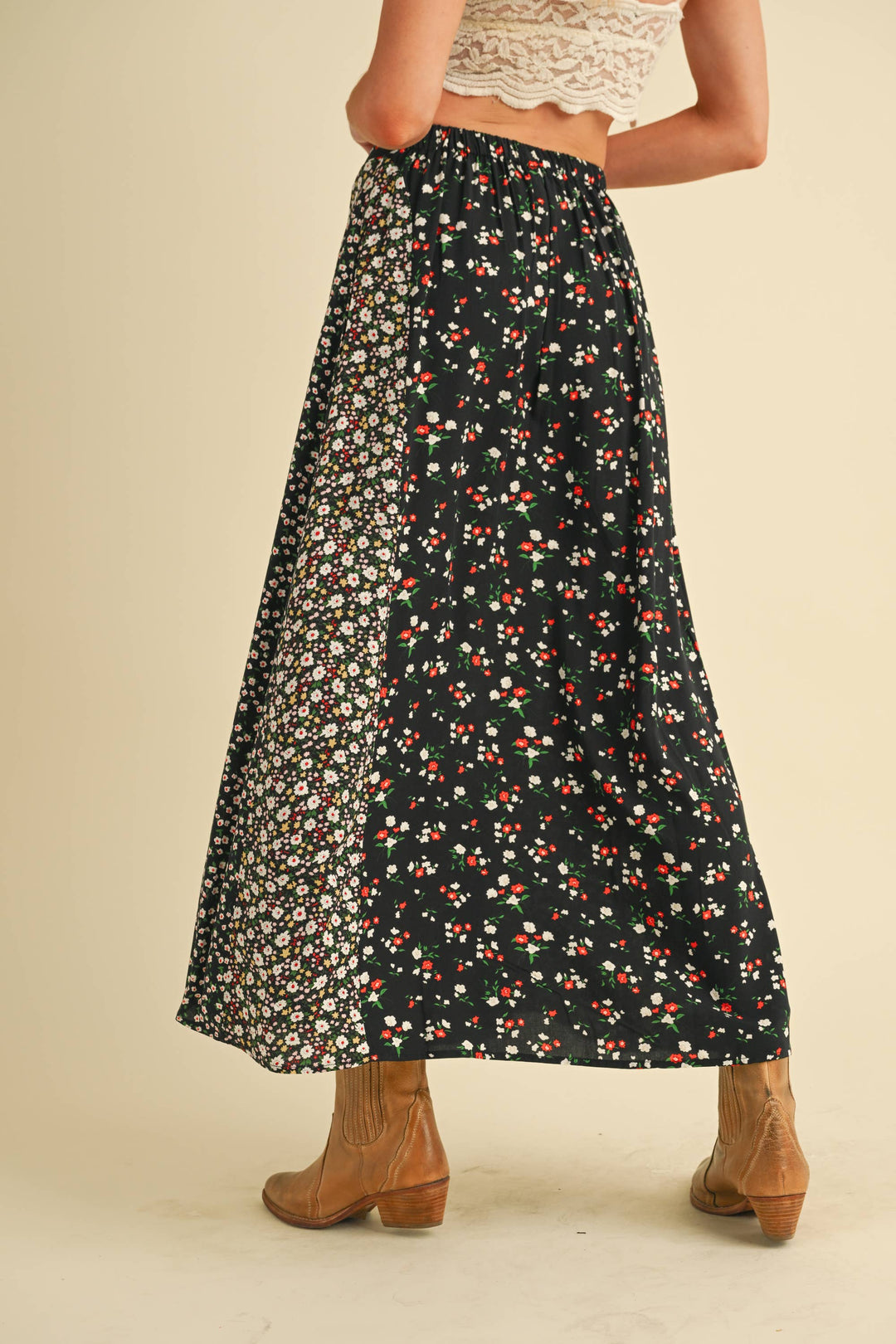 Melanie Skirt: Black Floral