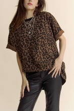 Load image into Gallery viewer, LEOPARD RHINESTONE STUD SHORT SLEEVE TOP T SHIRT
