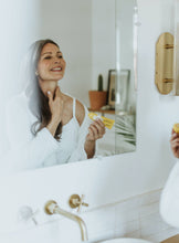 Load image into Gallery viewer, First Honey® Manuka Honey Cream for Eczema &amp; Dry Skin: English / 1.75oz
