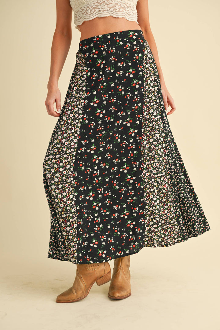 Melanie Skirt: Black Floral