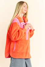 Load image into Gallery viewer, HALF HIDDEN ZIPPER FAUX FUR PULLOVER JACKET
