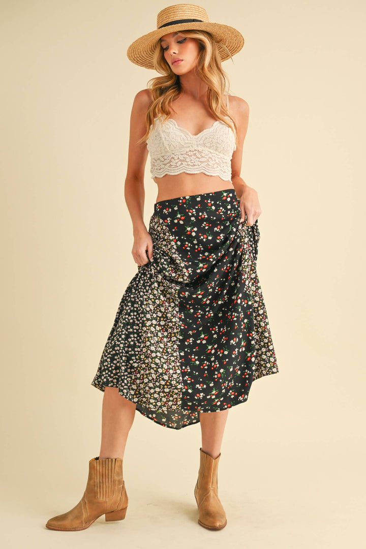 Melanie Skirt: Black Floral