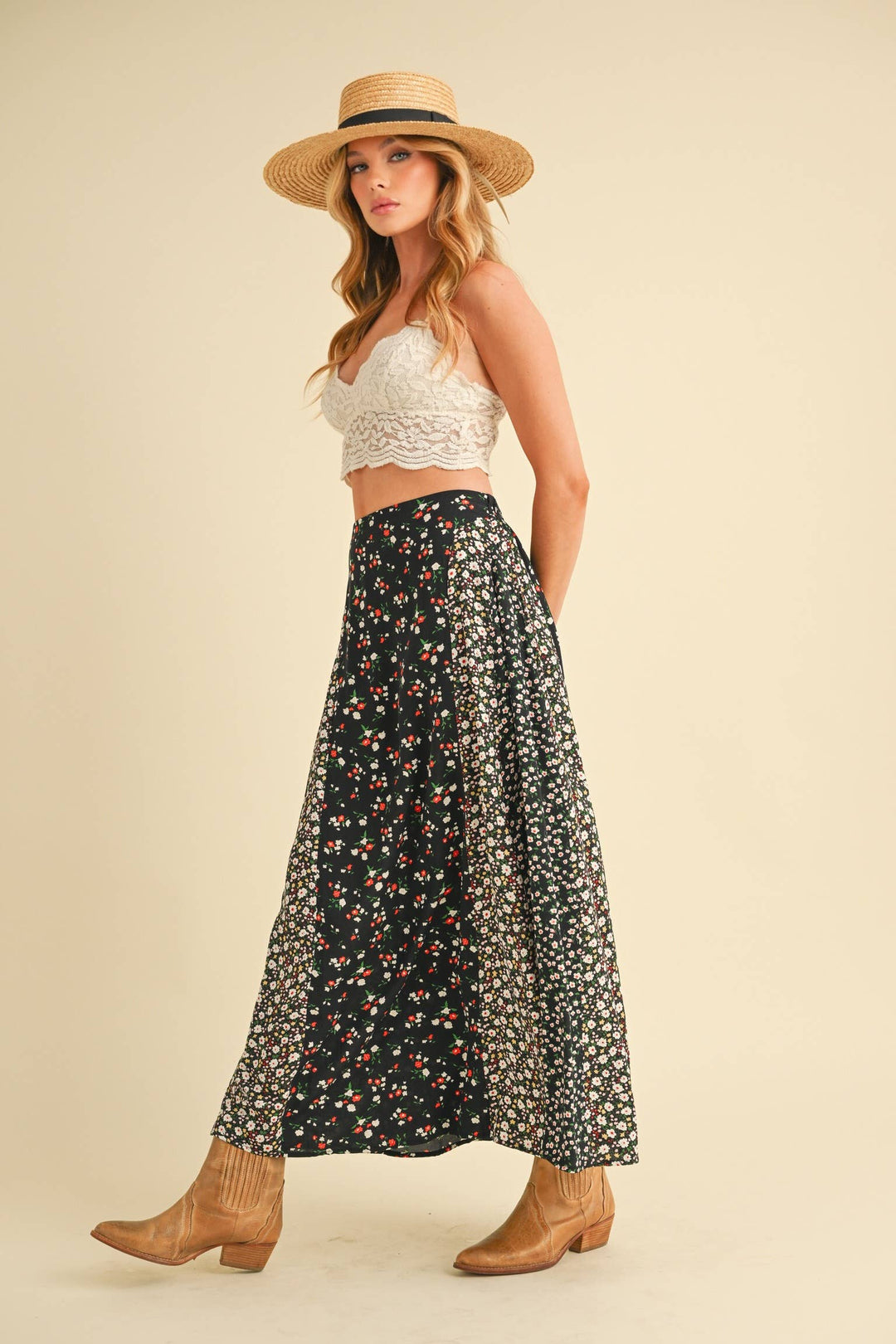 Melanie Skirt: Black Floral