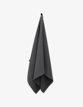 Load image into Gallery viewer, Charcoal Waffle Bath Towel
