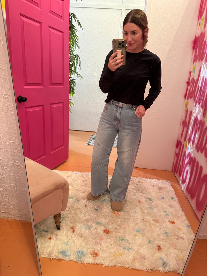 Medium Wash Baggy Wide Leg Jeans