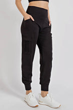 Load image into Gallery viewer, BUTTER JOGGER WITH SIDE POCKETS
