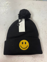 Load image into Gallery viewer, Smiley Face Beanie
