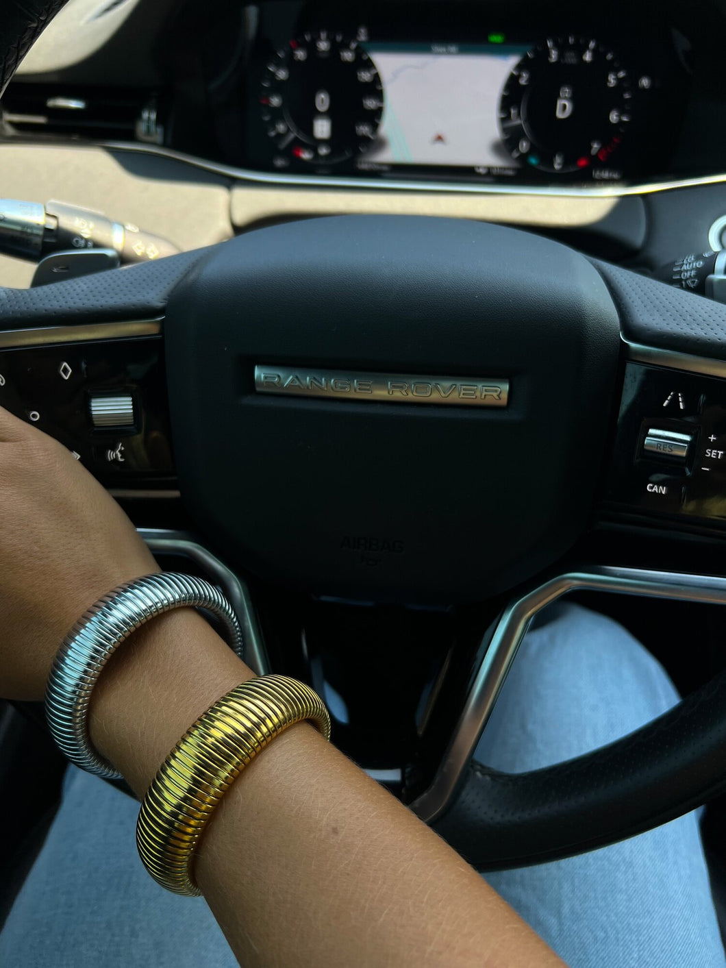 COIL BRACELET - GOLD SINGLE