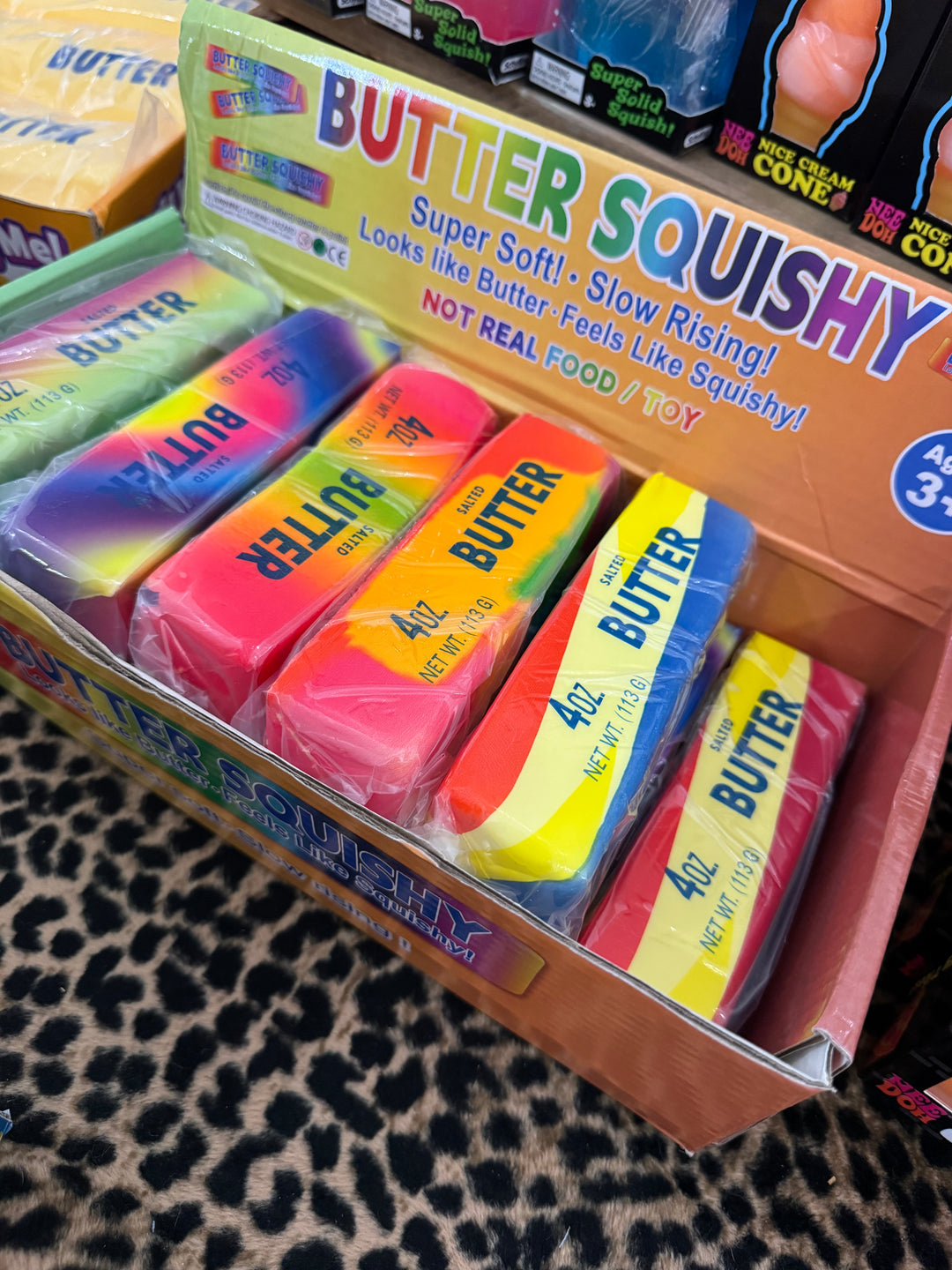 BUTTER SQUISHY 4oz – POPPY