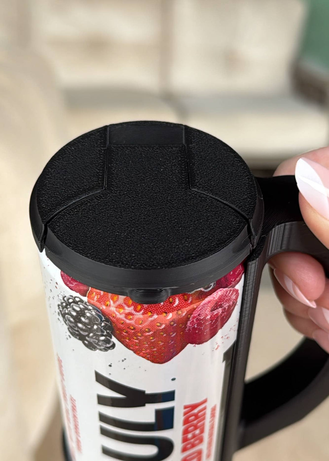 Skinny Can Lid: Black