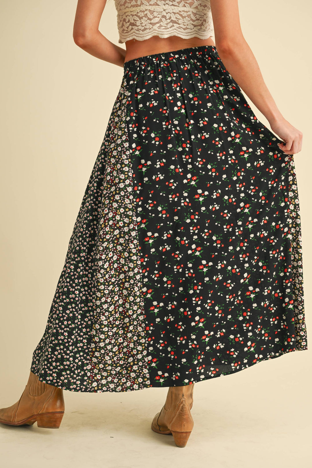 Melanie Skirt: Black Floral