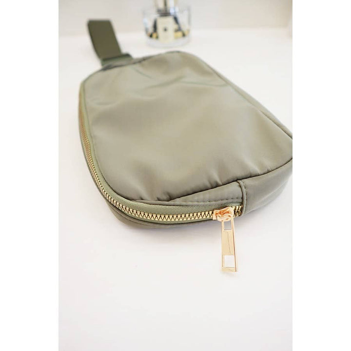 Solid Color Crossbody Fanny Pack Belt Bag: BLACK