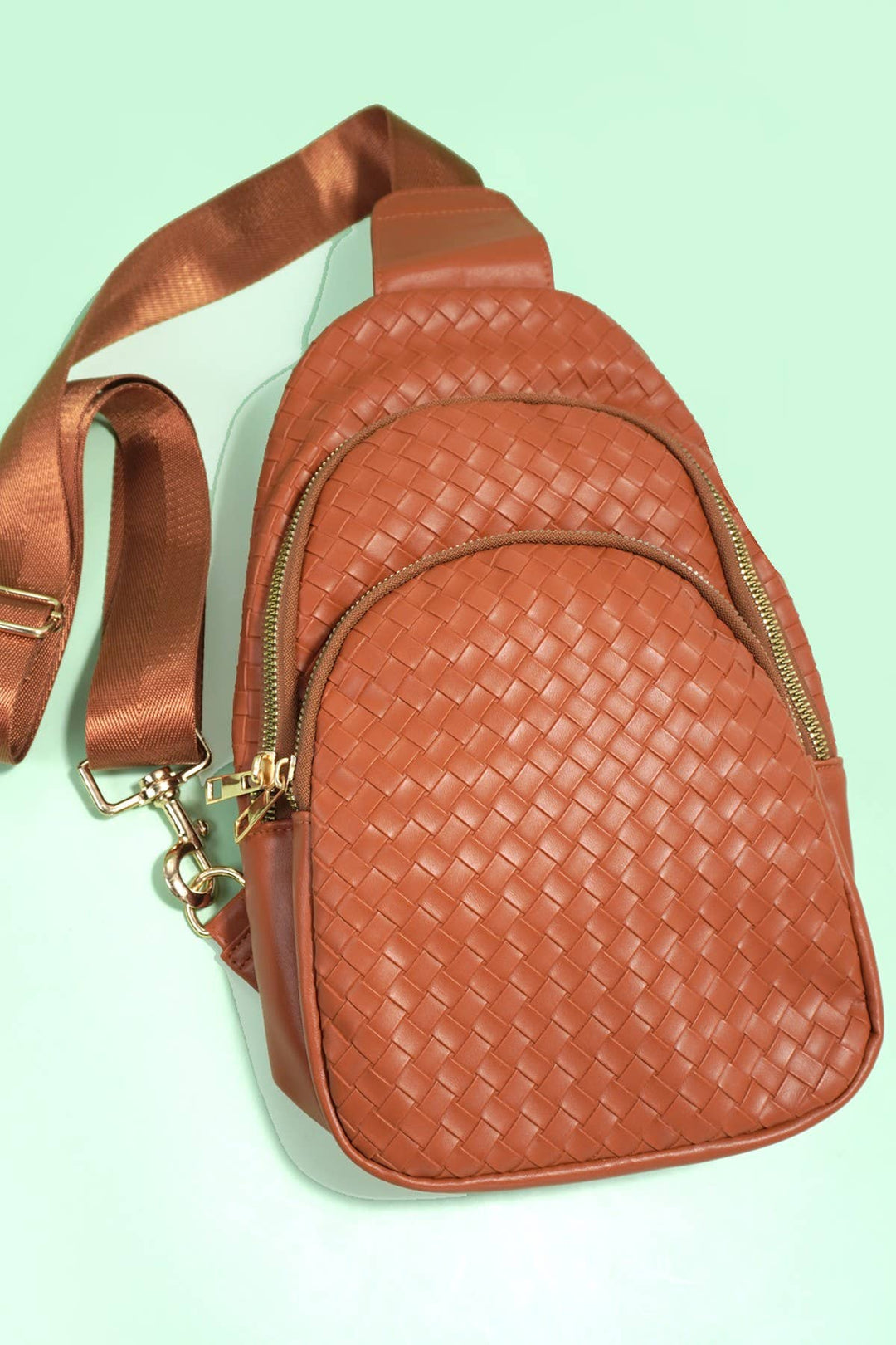 BRAIDED WEAVE VEGAN SLING CROSSBODY STADIUM BAG | 40P542: Black