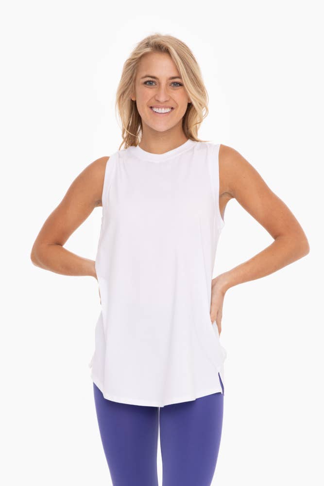 Notched Sleeveless Flowy Tank Top: WHITE