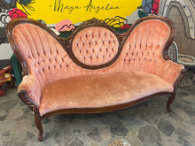Load image into Gallery viewer, PINK VINTAGE COUCH RENTAL LARGE
